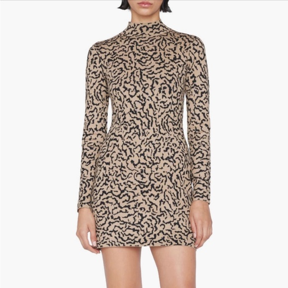 Frame Denim Dresses & Skirts - Frame abstract print jacquard long sleeve sweater mini dress